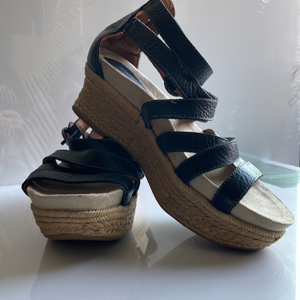 Earthies platform sandals, black leather, pvc, and rope